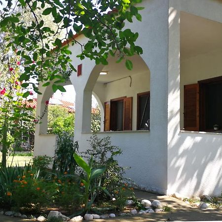 Garden Bungalow Valentina Stavros  Exterior foto